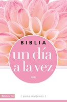 Biblia NVI Un Día a la Vez Mujeres (Tapa Rustica)